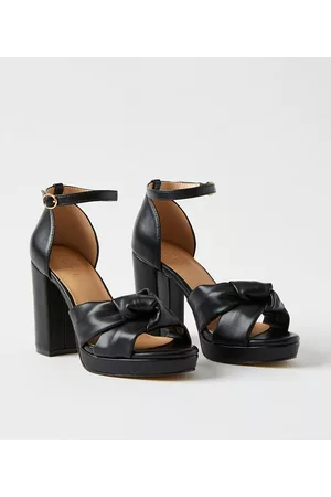 EARTH Hibiscus Black Gray Platform Sandal 7.5 B | Platform sandals, Sandals,  Black and grey