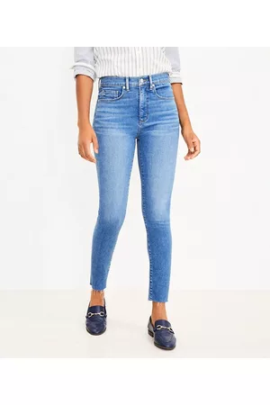 High Rise Straight Jeans in Vintage Mid Indigo Wash
