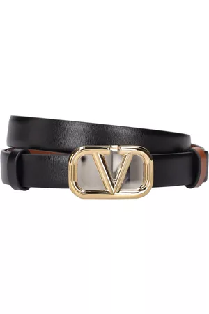 V Logo Signature 20 Reversible Leather Belt in Beige - Valentino