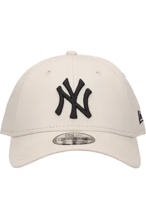 New Era New York Yankees Essential Olive Green 59Fifty Fitted Cap – Extra  Butter India