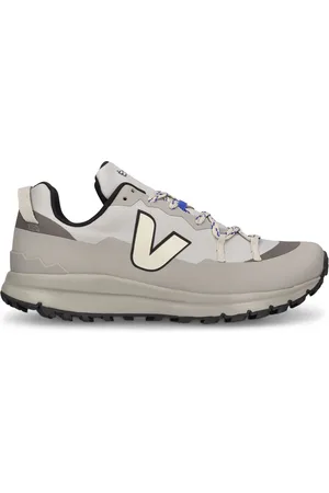 Veja Etudes Trek Sneakers