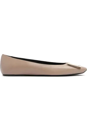 Roger Vivier 5mm Trompette Leather Flats