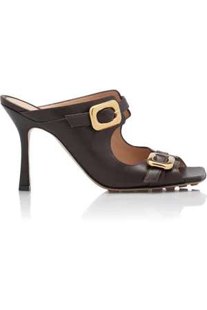 Bottega Veneta Stretch Buckled Leather Sandals, , IT 36
