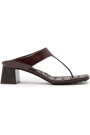 Bottega Veneta Leather Thong Sandals, , IT 36