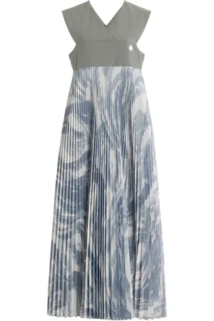 Moncler 4 Moncler Hyke Plisse Maxi Dress, , IT 40