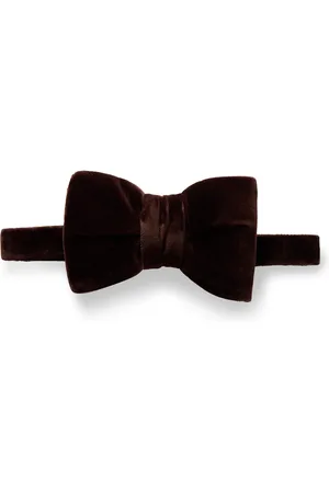 Tom Ford Pre-Tied Velvet Bow-Tie