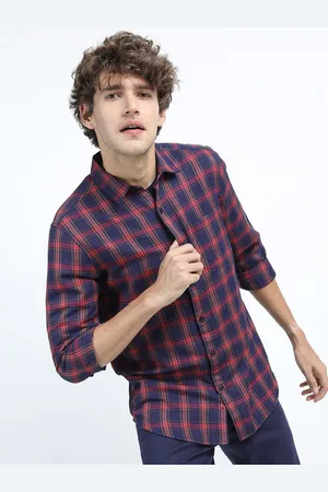 Ketch Men Slim Fit Checked Casual Shirt