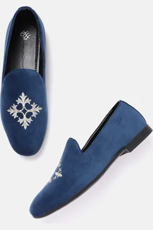 House of Pataudi Men Navy Blue & Gold-Toned Embroidered Suede Finish Slip-Ons