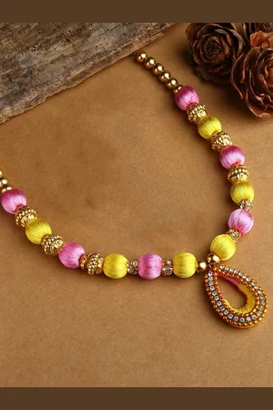 Akshara Clothing Girls Gold-Plated Necklace