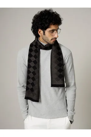 HANDICRAFT PALACE Men Black Checked Woolen Muffler