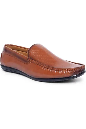 MUTAQINOTI Men Tan Textured Patent Leather Loafers