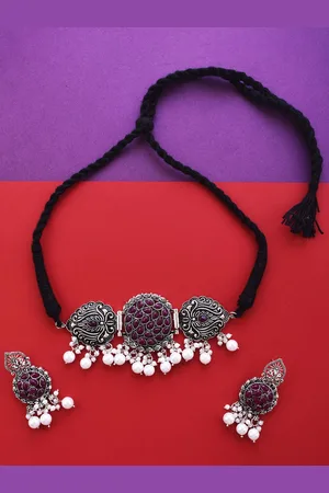 The Pari Silver-Plated Stone-Studded Jewellery Set