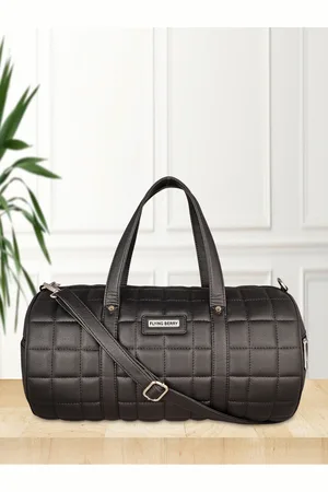 FLYING BERRY Unisex Medium Duffel Bag