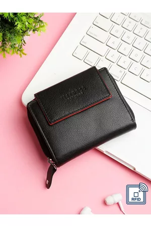 Teakwood Leathers Women Black & Red Leather Two Fold Wallet