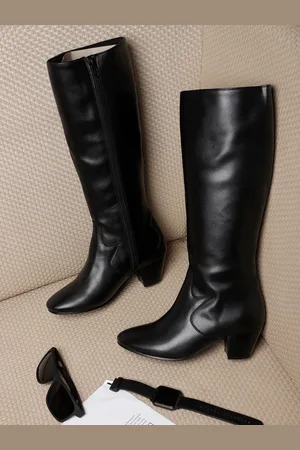 Elle Women Solid Casual Boots