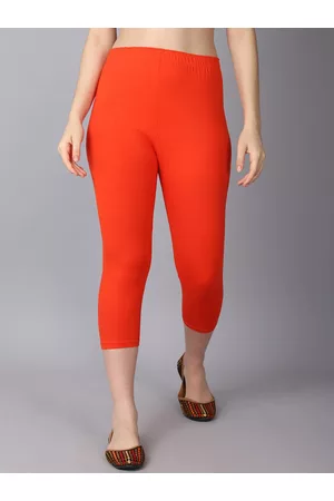 GRACIT Women Cotton Solid Mid Rise Capris