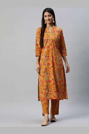Divena World Women Floral Printed Gotta Patti Pure Cotton Kurta With Trousers