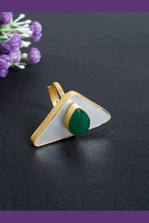 Golden Peacock Gold Plated Green Monalisa MOP Finger Ring