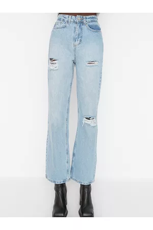 Trendyol Women Mildly Distressed Pure Cotton Ripped Jeans