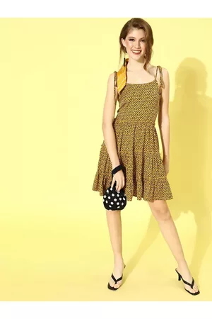 Berrylush Women Bright Yellow Animal Tiered Dress