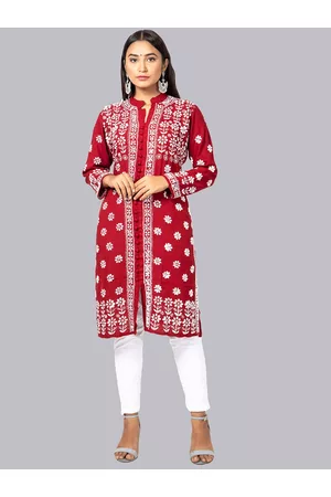 FAWOMENT Women Maroon Floral Embroidered Lucknowi Chikankari Kurta