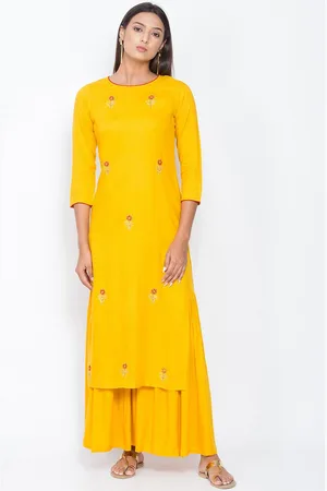 BE INDI Women Floral Embroidered Pure Cotton Kurta with Palazzos