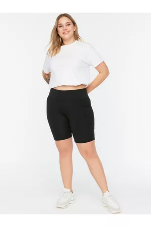 Women Regular Fit Sports Shorts