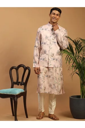 Vastramay Men Floral Printed Kurta with Pyjamas & Nehru Jacket