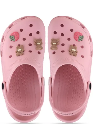 CASSIEY Women Croslite Clogs