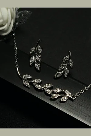 GIVA Sterling Silver Zircon Leaf Set with 925 Halmarking