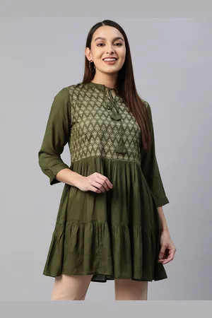 MBE Woman Ethnic Print Tie-Up Neck Top