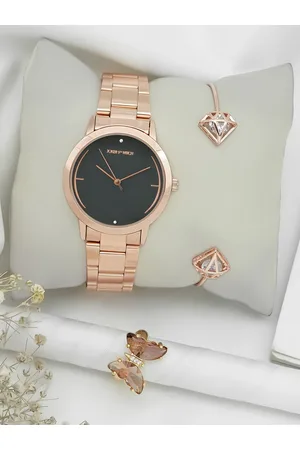 women rose gold toned stainless steel analogue watch with bracelet ring