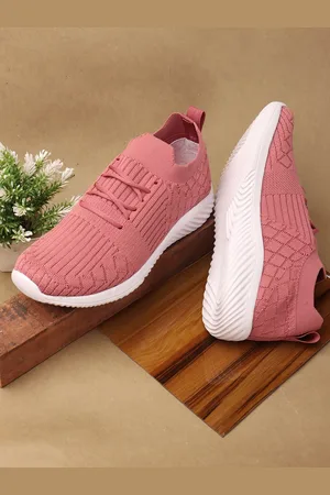 TRASE Women Pink Woven Design Sneakers