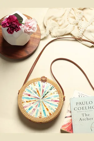 HABERE INDIA Geometric Structured Sling Bag