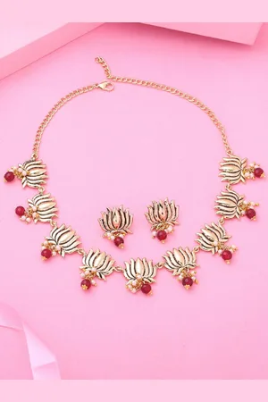 ESTELE Gold Plated Antique Lotus Flower Choker Necklace Set with Pearls