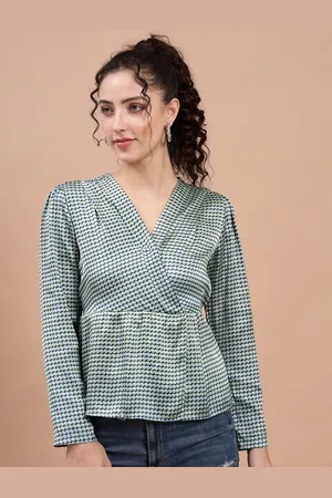 BEATNIK Geometric Printed Cinched Waist Satin Top