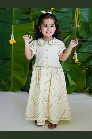 Tiber Taber Girls Bandhani Printed Ready to Wear Lehenga & Blouse