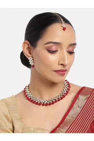 Asmitta Jewellery Women Maroon & Gold-Toned Kundan Beaded Necklace Set with Mang Tika
