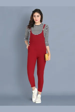 BuyNewTrend Women Striped Cotton T-shirt With Dungarees