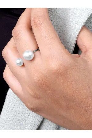 Joker & Witch Silver-Plated & White Pearl-Studded Basra Finger Ring