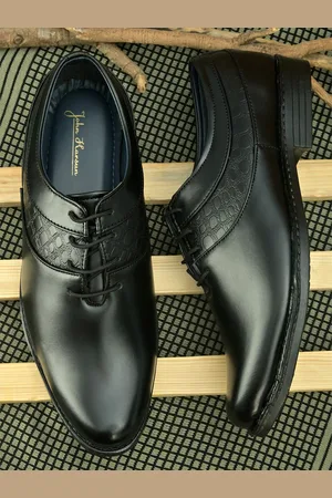 John Karsun Men Solid Formal Oxford Shoes