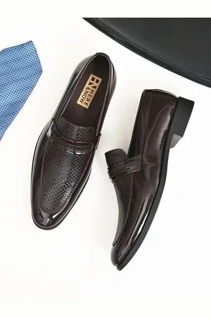 HERE&NOW Men Textured Formal Slip-On Shoes