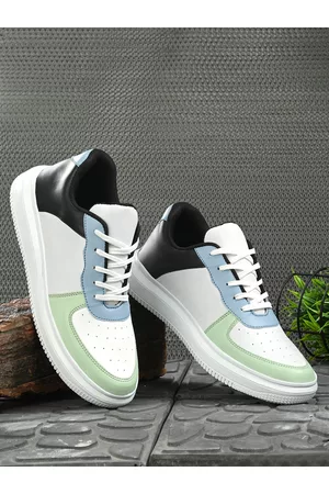 Mast & Harbour Men Colourblocked Lightweight Sneakers