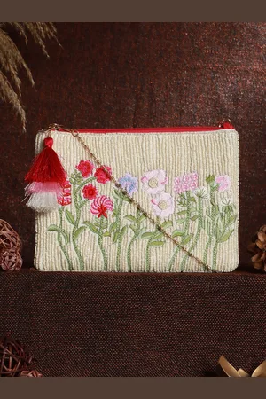 Priyaasi Printed Swagger Sling Bag