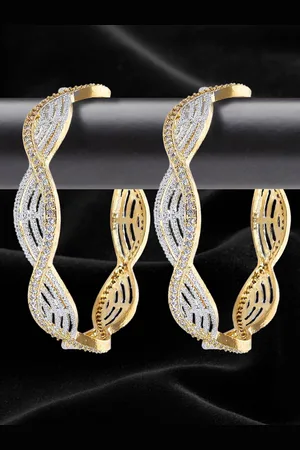 YouBella Set Of 2 Gold-Plated & Stone-Studded Bangles