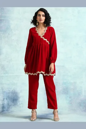 trueBrowns Women Red Solid Velvet laced Co-Ord Set