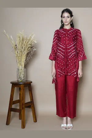 AUTUMN LANE Bandhani Printed Straight Kurti with Trousers