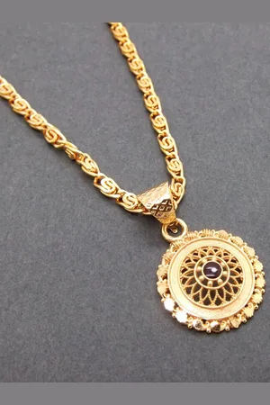 FEMMIBELLA Women Gold-Plated Meenakari Pendant With Chain