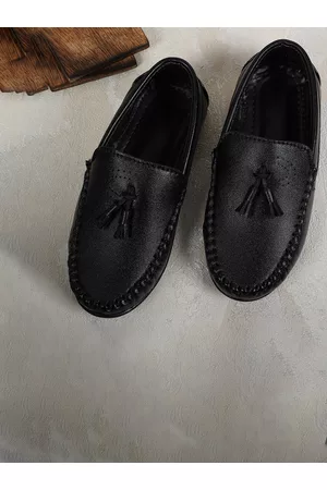 STYLE SHOES Boys Perforated Tassel Loafers
