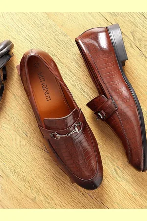 MUTAQINOTI Men Burgundy Textured Formal Shoes